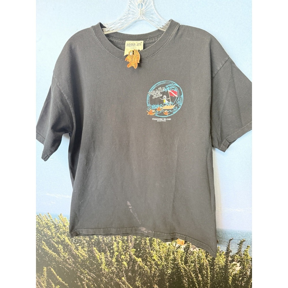 Pirana Joe Shirts Men's L Short Sleeve Crew Neck Logo Bahamas